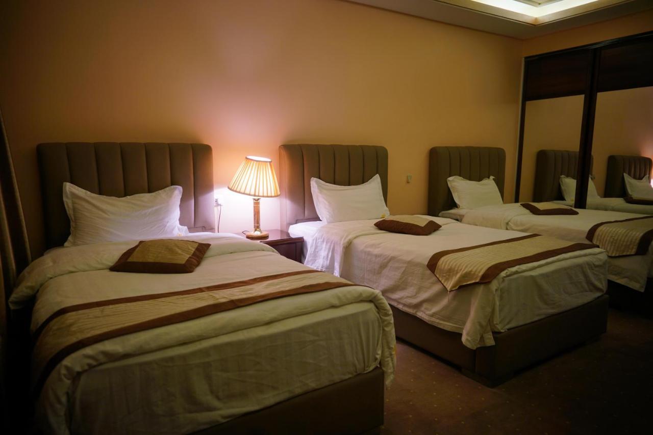 7 Wonders Hotel Wadi Musa Exterior photo