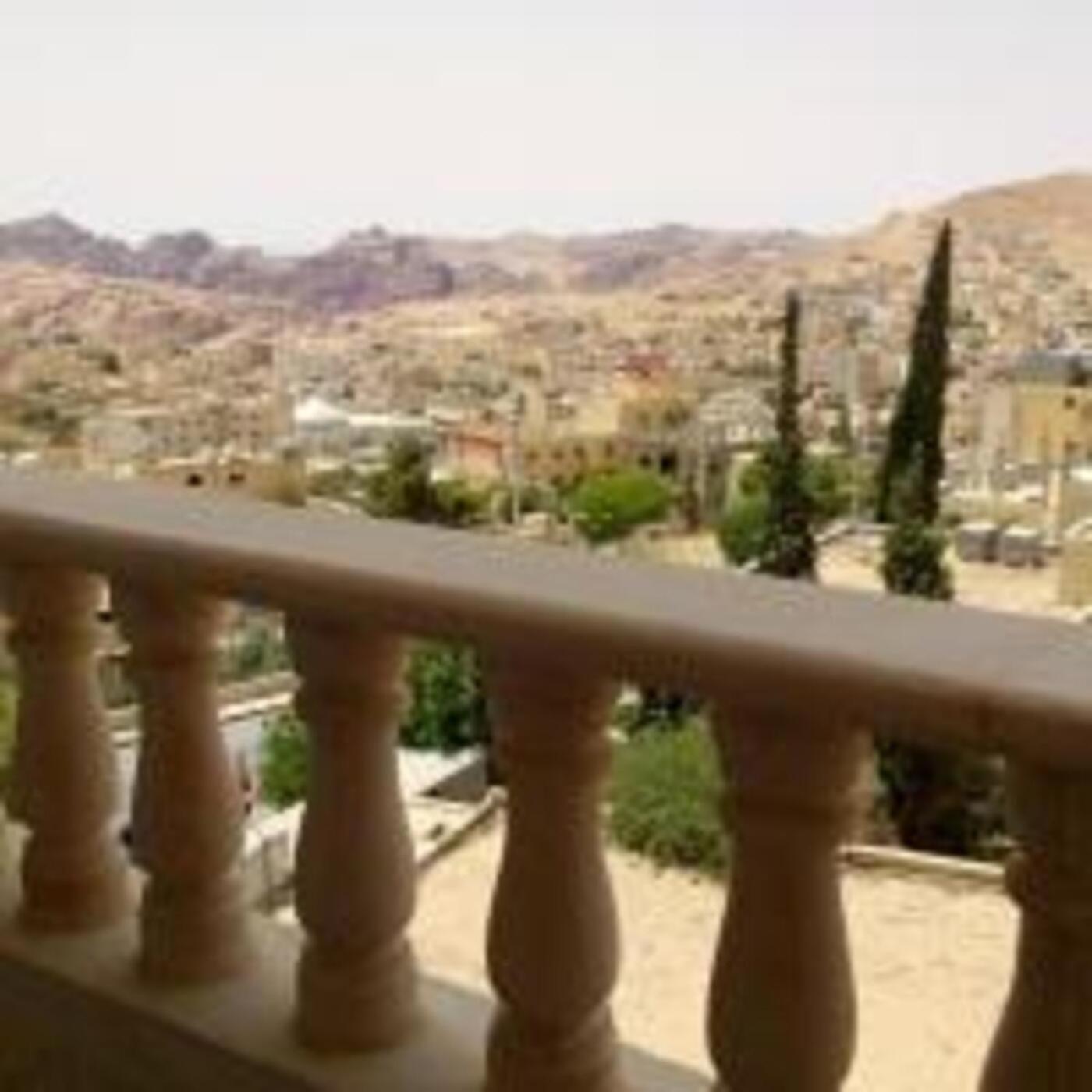 7 Wonders Hotel Wadi Musa Exterior photo